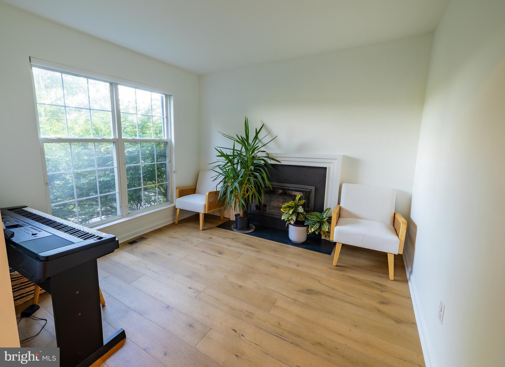 517 Beatty Road Media, PA 19063 - Photo 4 of 32