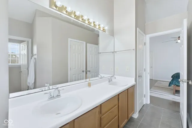 $380,000 | 10959 Gate Circle, Fishers, IN 46038