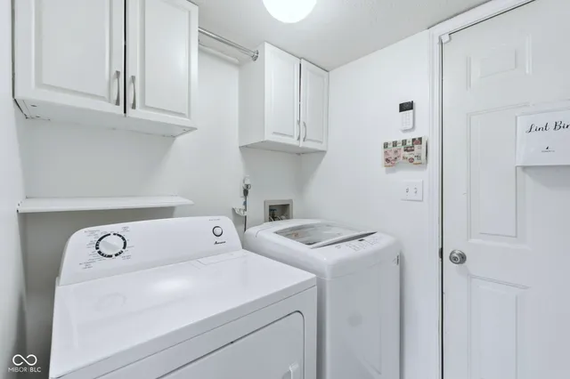 $380,000 | 10959 Gate Circle, Fishers, IN 46038