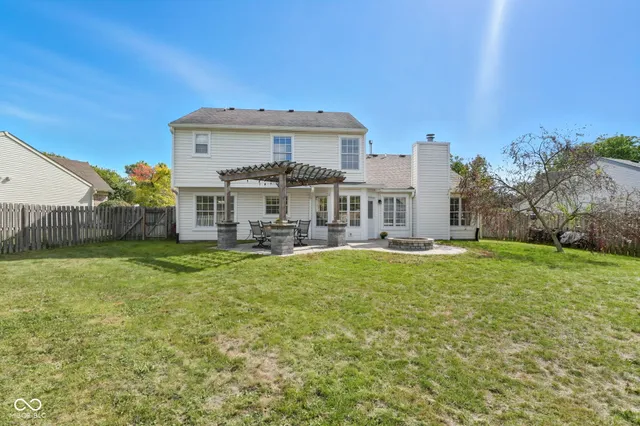 $380,000 | 10959 Gate Circle, Fishers, IN 46038