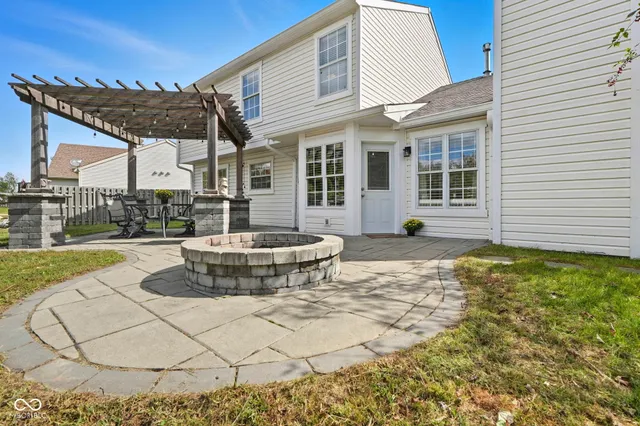 $380,000 | 10959 Gate Circle, Fishers, IN 46038