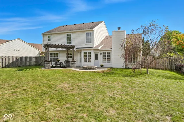 $380,000 | 10959 Gate Circle, Fishers, IN 46038