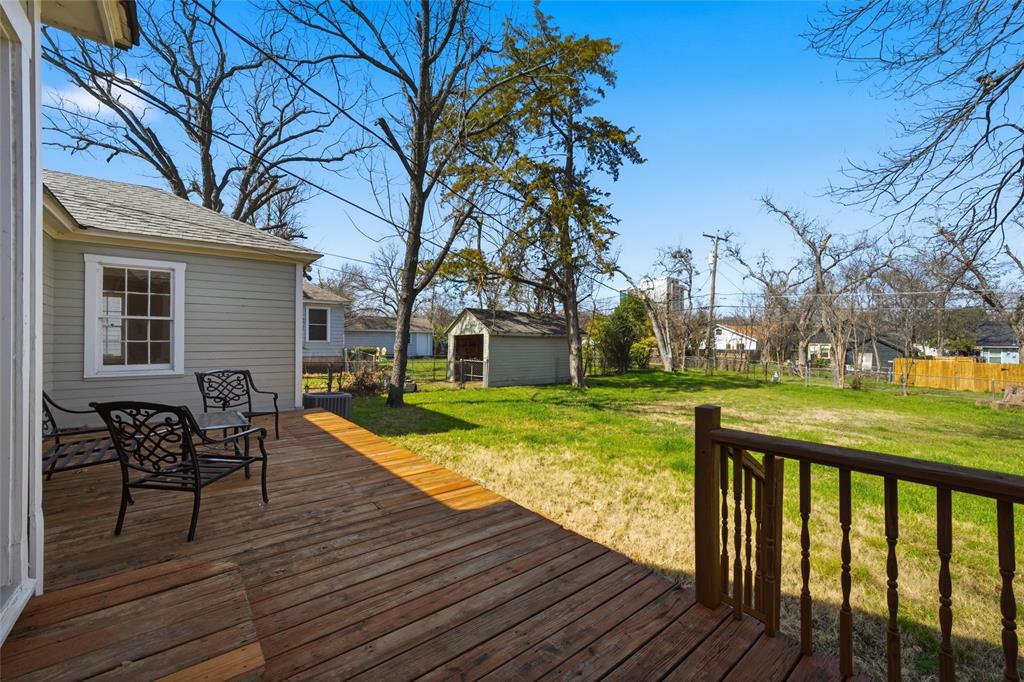 3005 Windsor Avenue Waco, TX 76708 - Photo 26 of 37 a view of a house with swimming pool and sitting area