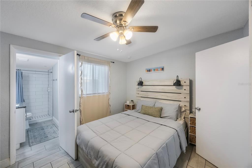 9169 Robin Road Seminole, FL 33777 - Photo 14 of 29