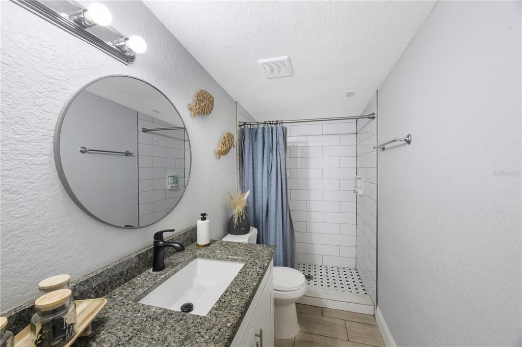 9169 Robin Road Seminole, FL 33777 - Photo 16 of 29