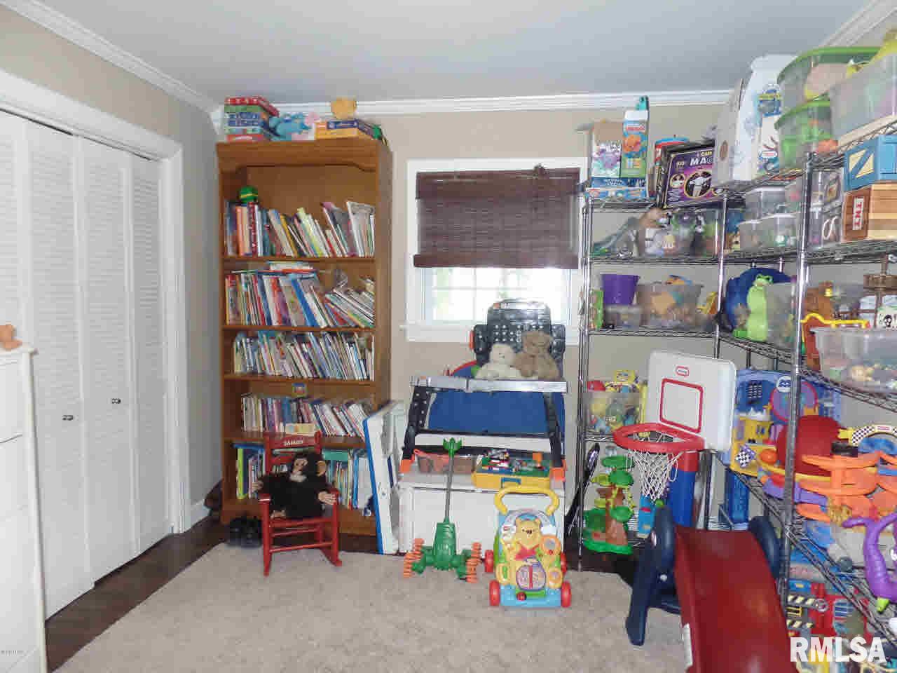 1410 Perkins Road Eldorado, IL 62930 - Photo 27 of 35 Gallery Image 27
