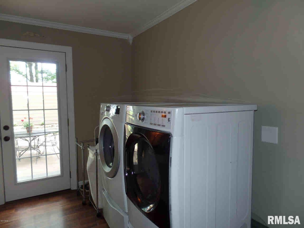 1410 Perkins Road Eldorado, IL 62930 - Photo 31 of 35 Gallery Image 31