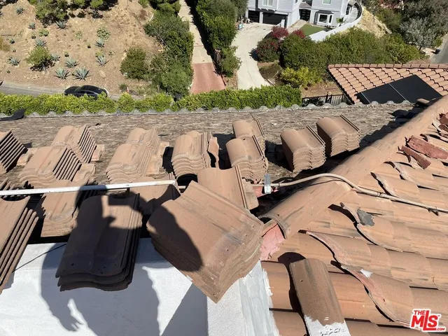 a picture of city view