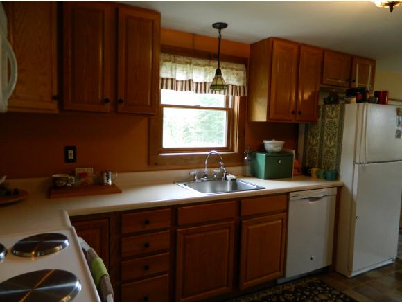695 Leroux Road Wheelock, VT 05851 - Photo 4 of 17 Gallery Image 4