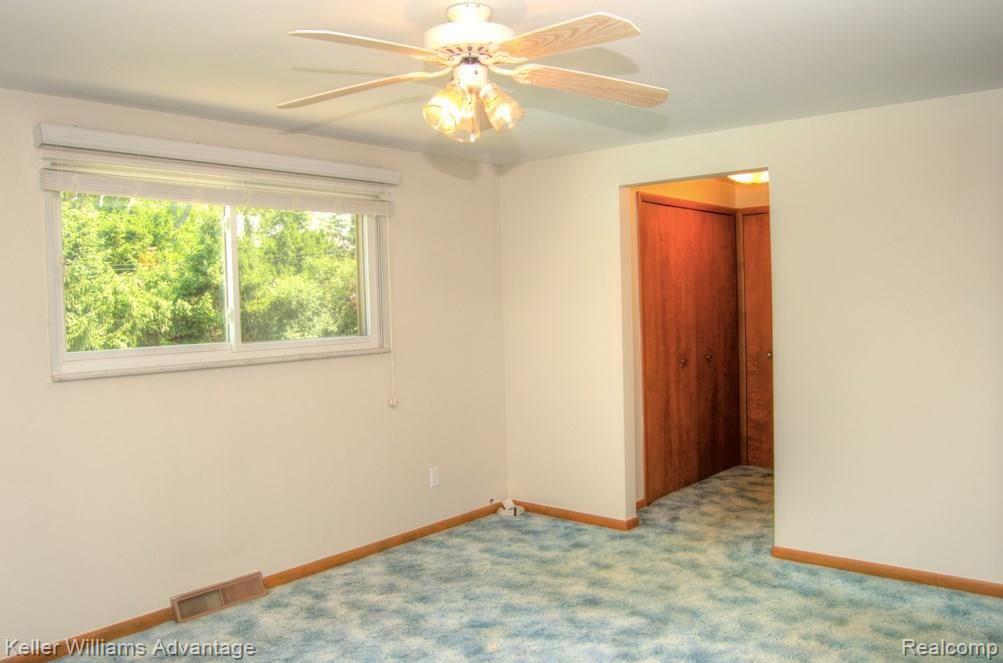 26350 Drake Road Farmington, MI 48331 - Photo 18 of 51 20.jpg