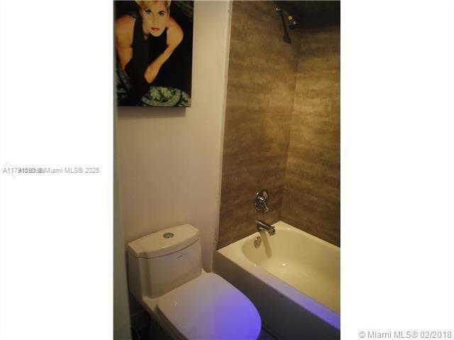 100 Lincoln Road, Unit 705 Miami Beach, FL 33139 - Photo 12 of 16