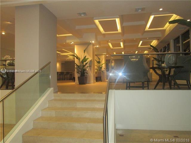 100 Lincoln Road, Unit 705 Miami Beach, FL 33139 - Photo 3 of 16