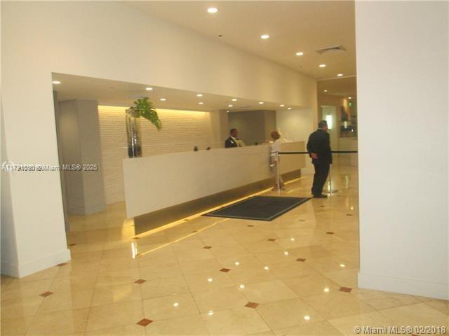 100 Lincoln Road, Unit 705 Miami Beach, FL 33139 - Photo 4 of 16
