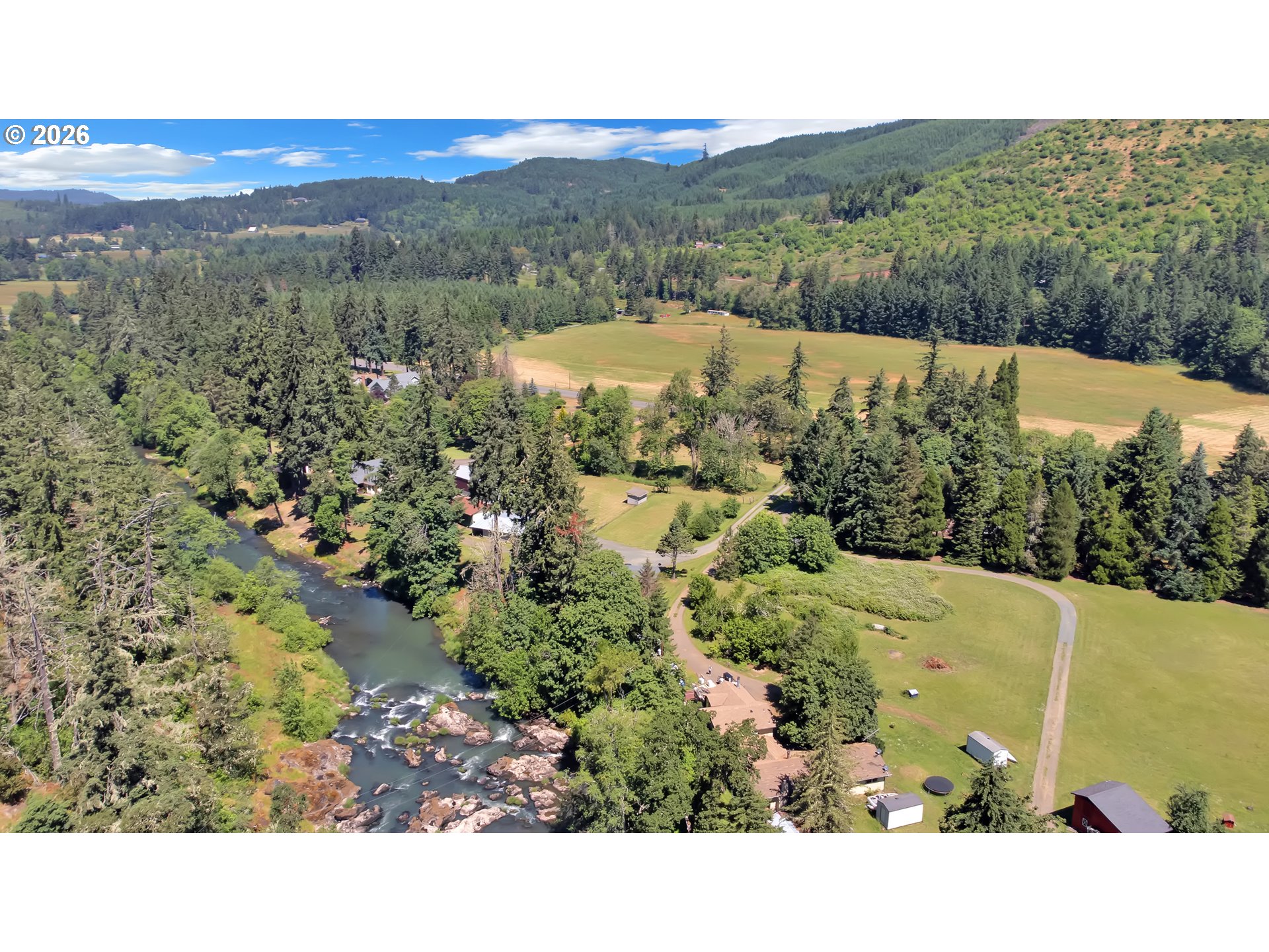 34558 Row River Road Cottage Grove, OR 97424 - Photo 19 of 22