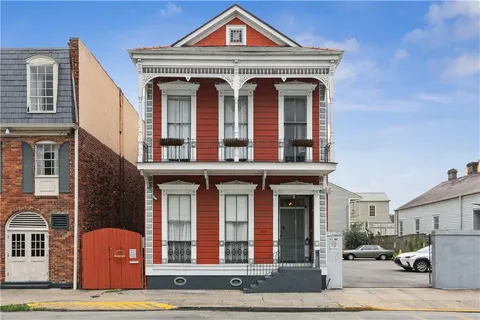 $1,499,000 | 914 North Rampart Street, New Orleans, LA 70116