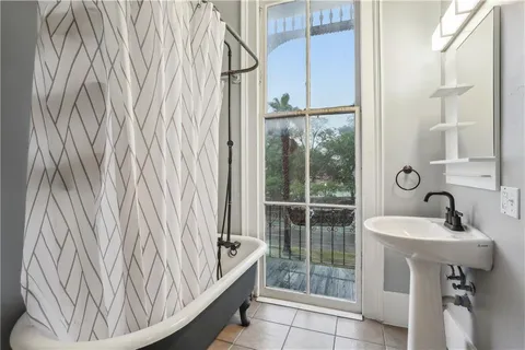 $1,499,000 | 914 North Rampart Street, New Orleans, LA 70116