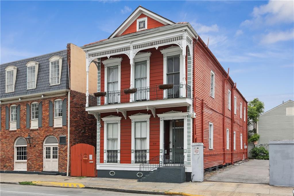 914 North Rampart Street New Orleans, LA 70116 - Photo 2 of 27