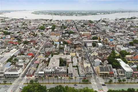 $1,499,000 | 914 North Rampart Street, New Orleans, LA 70116