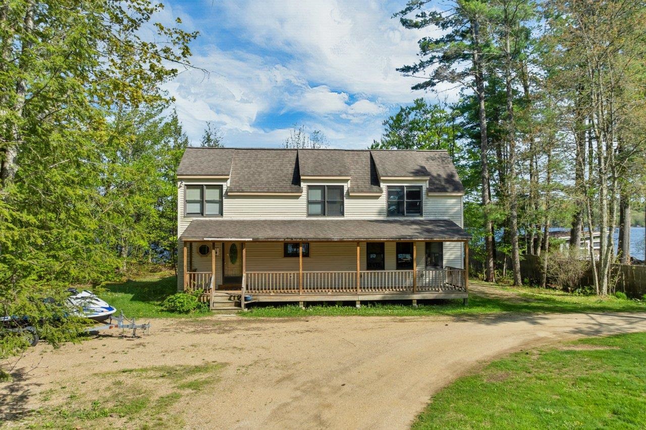 24 Gillis Lane Barnstead, NH 03225 - Photo 4 of 57