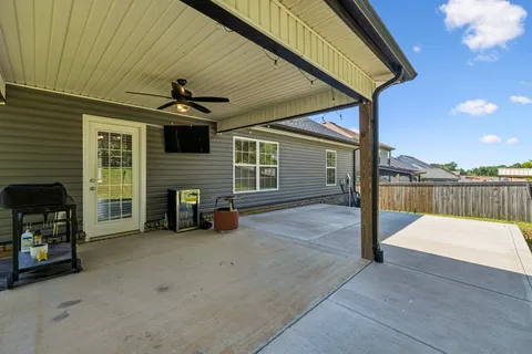 $369,900 | 803 Lillian Grace Drive, Clarksville, TN 37043