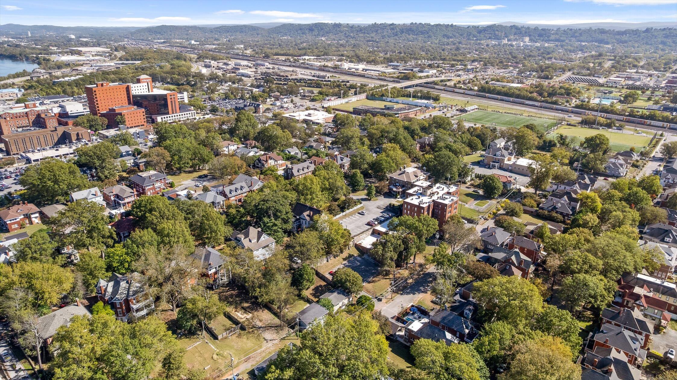 839 Clark Street Chattanooga, TN 37403 - Photo 31 of 36 Aerial