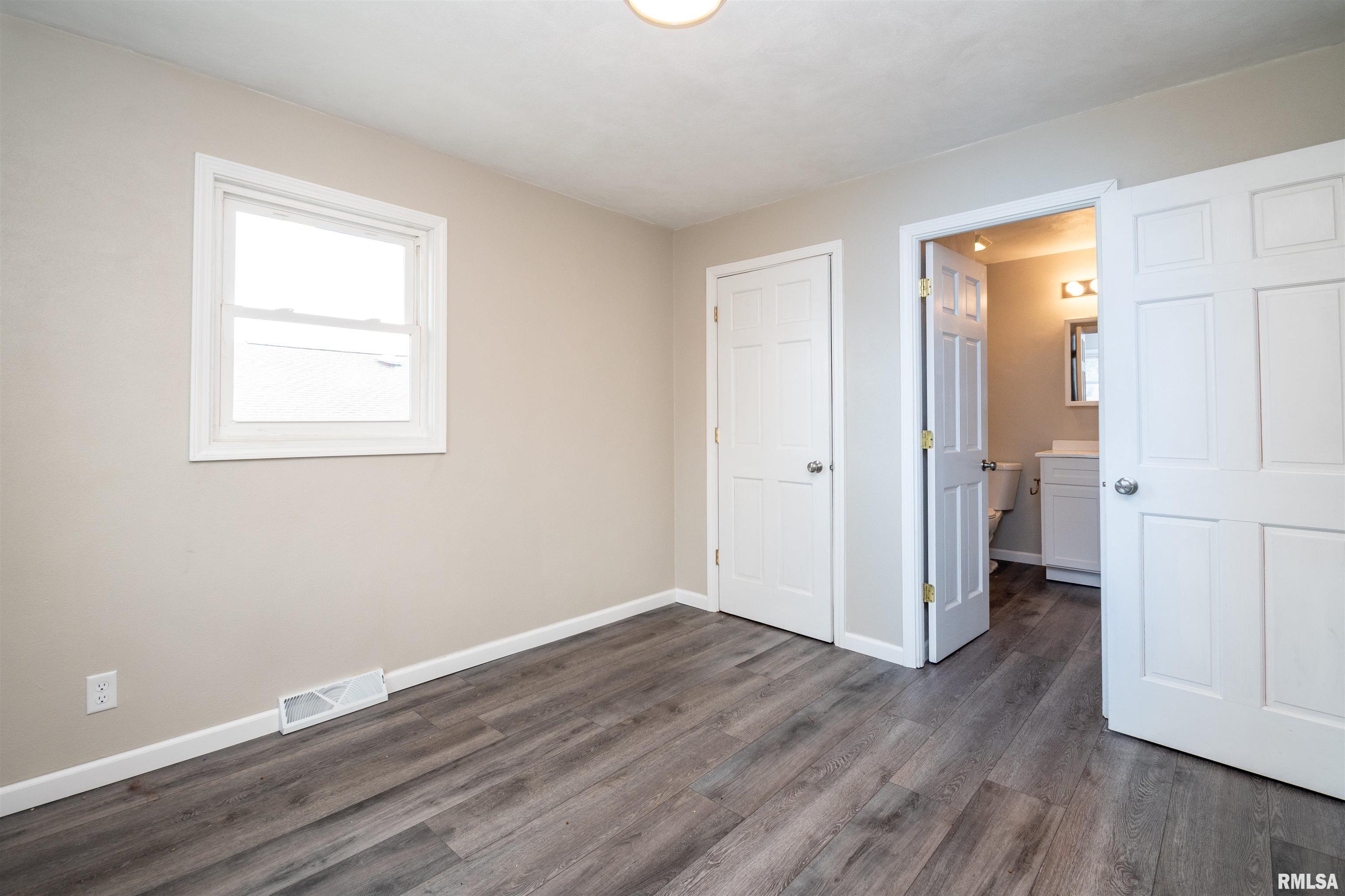 1020 Fall Street Pekin, IL 61554 - Photo 20 of 24