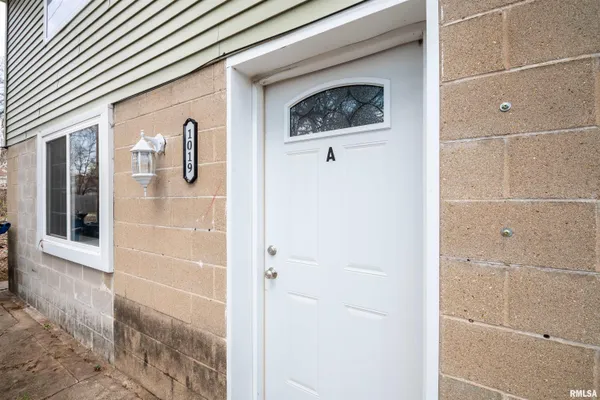 $110,000 | 1020 Fall Street, Pekin, IL 61554