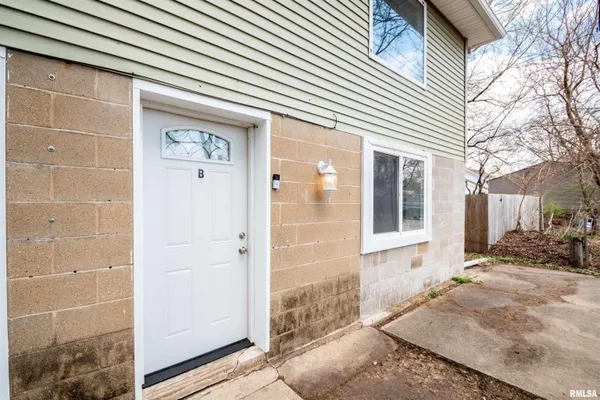 $110,000 | 1020 Fall Street, Pekin, IL 61554