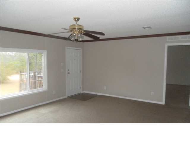 4048 Woolmac Road Crestview, FL 32539 - Photo 3 of 12 Gallery Image 3