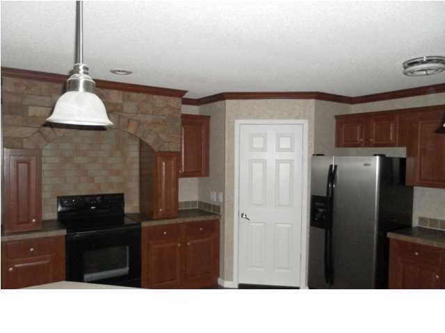 4048 Woolmac Road Crestview, FL 32539 - Photo 5 of 12 Gallery Image 5