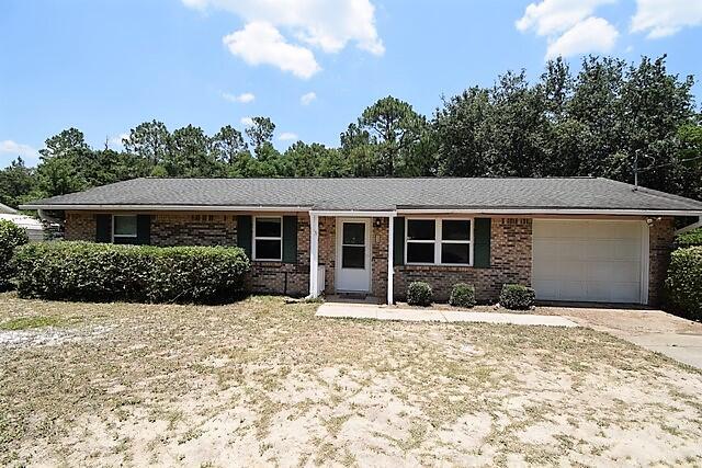 3235 Airport Road Crestview, FL 32539 - Photo 1 of 15 Front