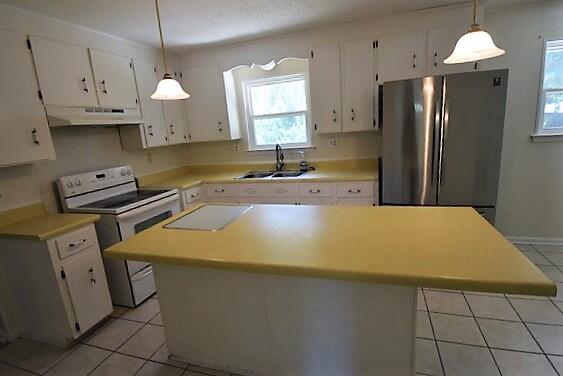 3235 Airport Road Crestview, FL 32539 - Photo 6 of 15 Kitchen