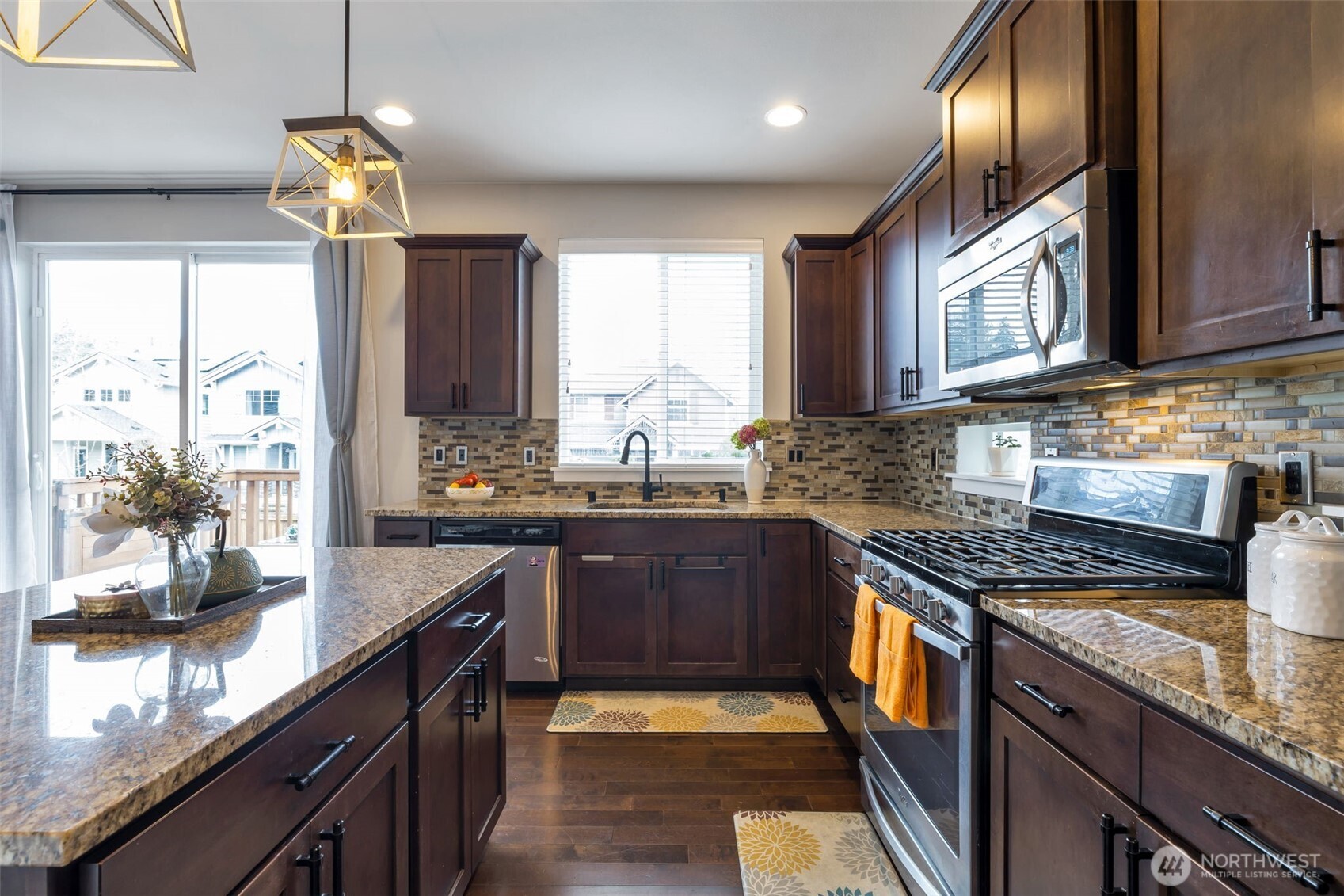 16223 5th Avenue Southeast Bothell, WA 98012 - Photo 12 of 40