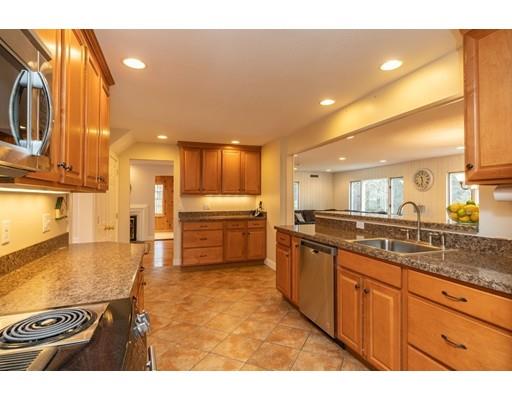 29 Prynnwood Road Longmeadow, MA 01106 - Photo 6 of 29 Gallery Image 6