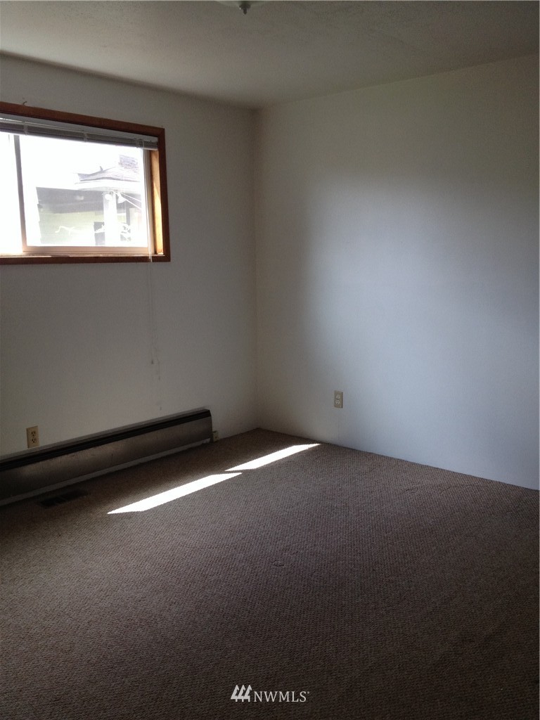 361 Southwest 14th Street Chehalis, WA 98532 - Photo 8 of 12 Gallery Image 8