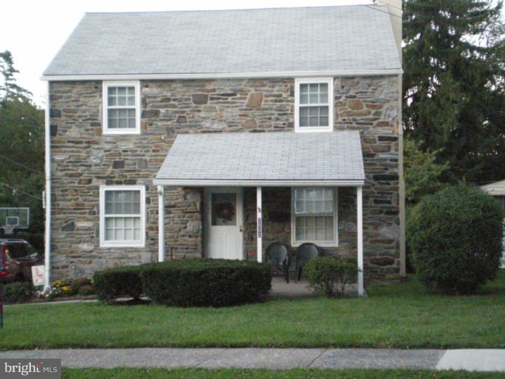 2593 Radcliffe Road Broomall, PA 19008 - Photo 1 of 25 Exterior Front