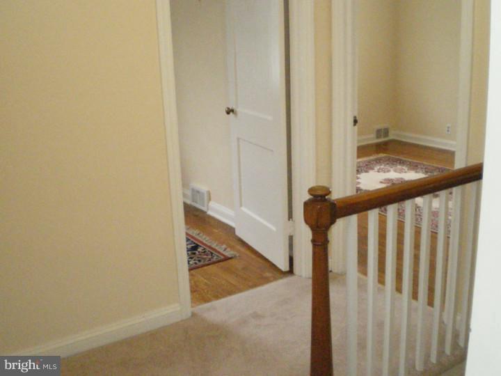 2593 Radcliffe Road Broomall, PA 19008 - Photo 19 of 25 Hallway