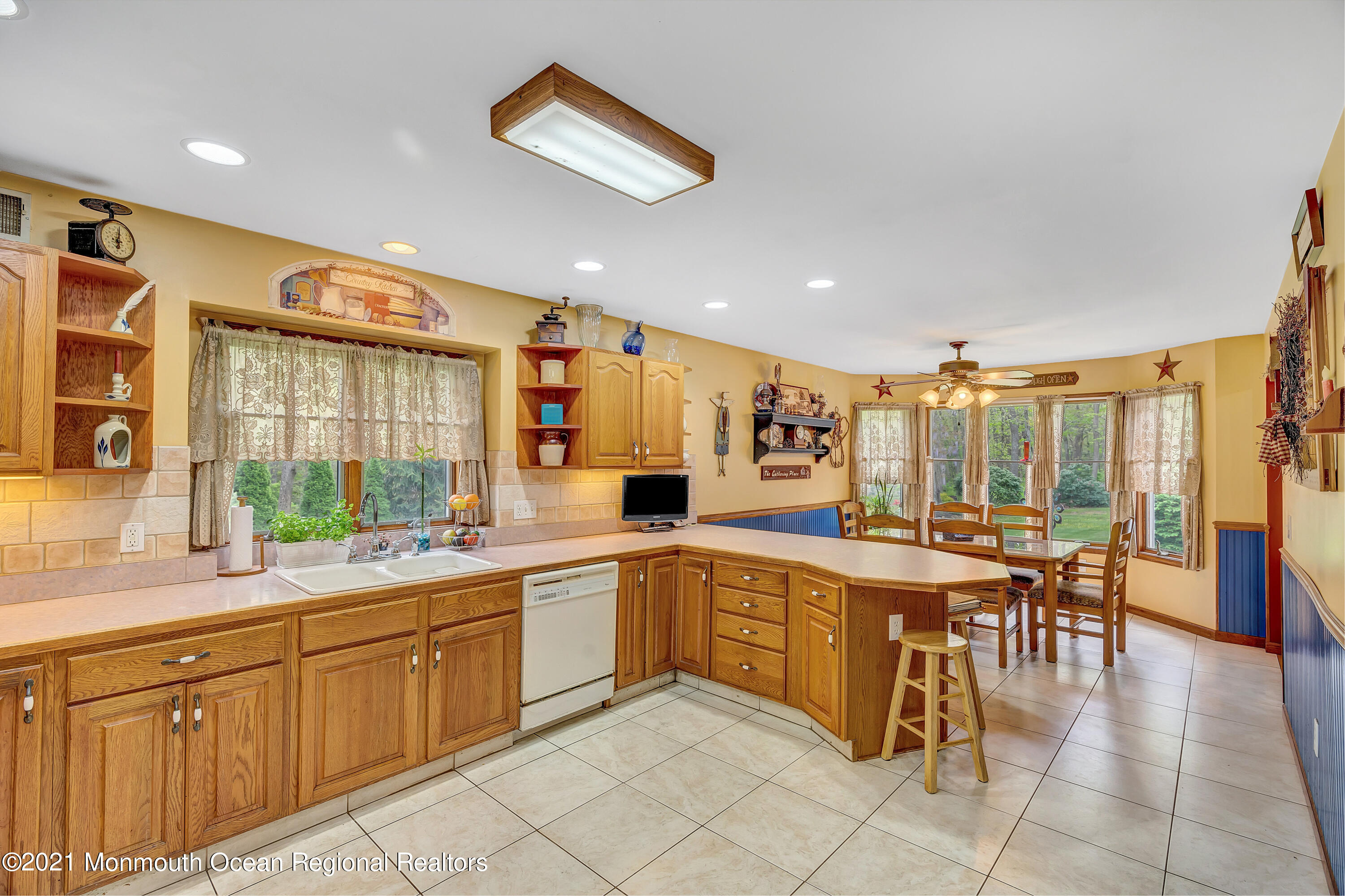 336 Clearstream Road Jackson, NJ 08527 - Photo 22 of 43 023_dsc00096_097_098_099_100