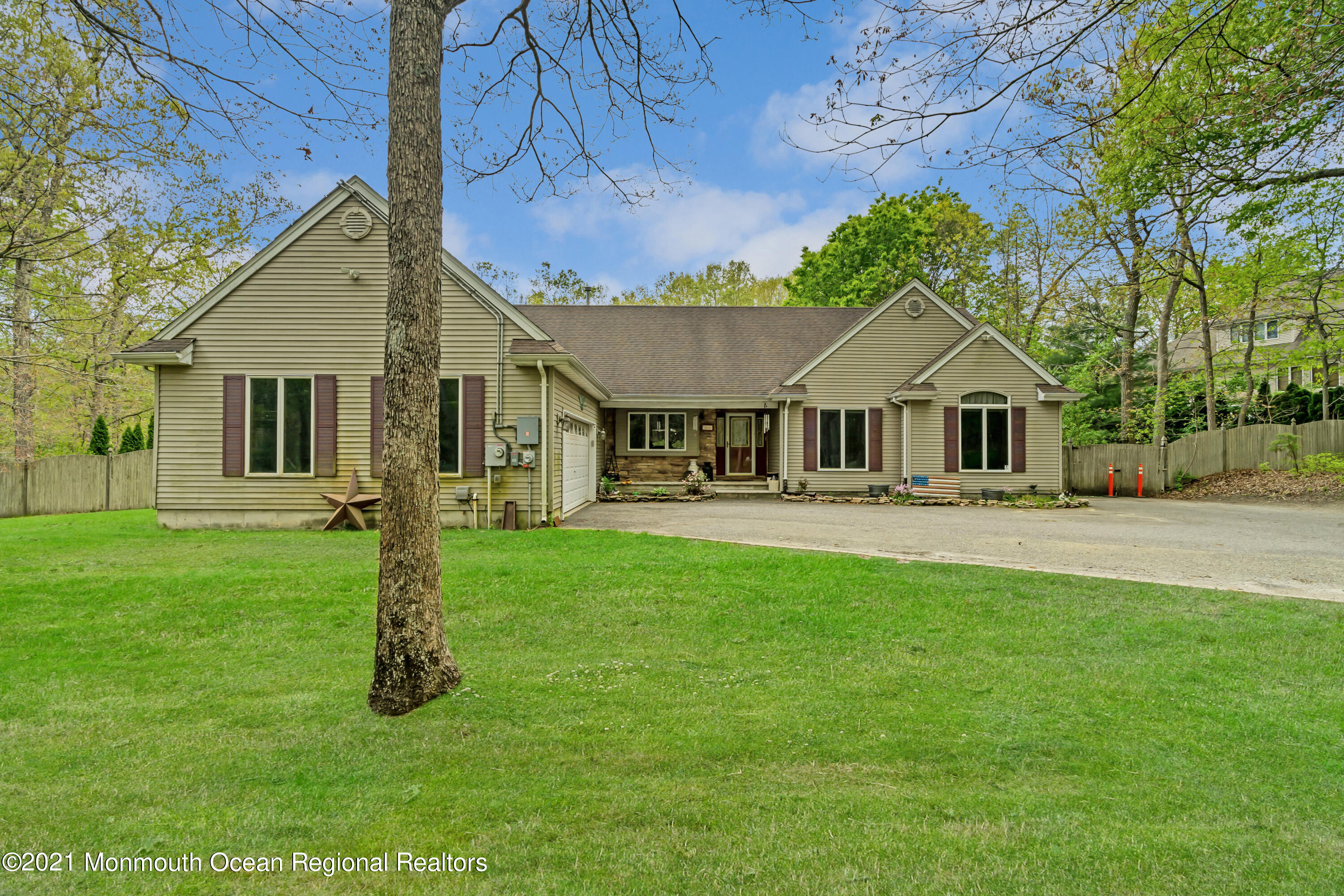 336 Clearstream Road Jackson, NJ 08527 - Photo 4 of 43 004_dsc00003_1