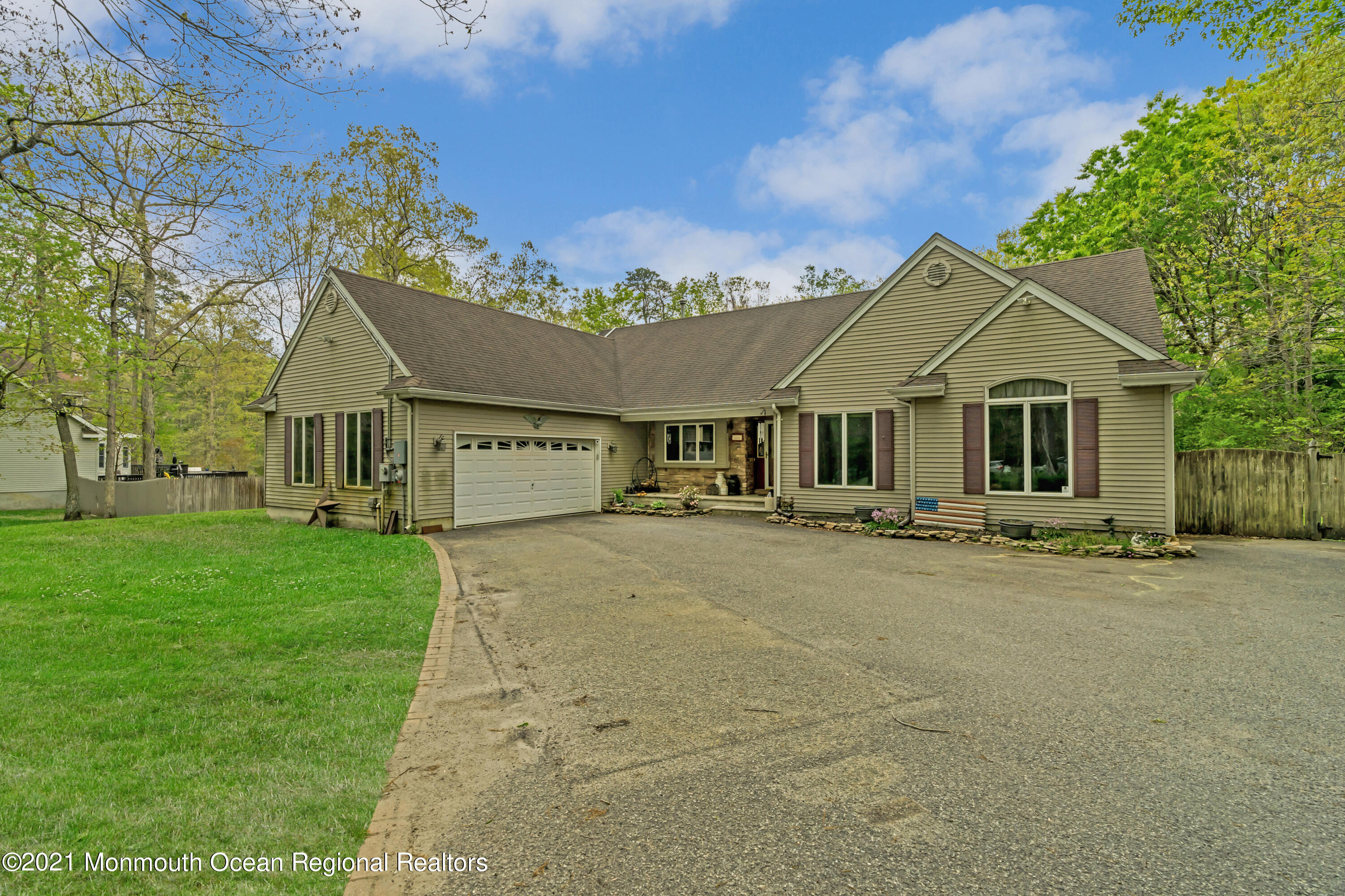 336 Clearstream Road Jackson, NJ 08527 - Photo 6 of 43 006_dsc00012_1