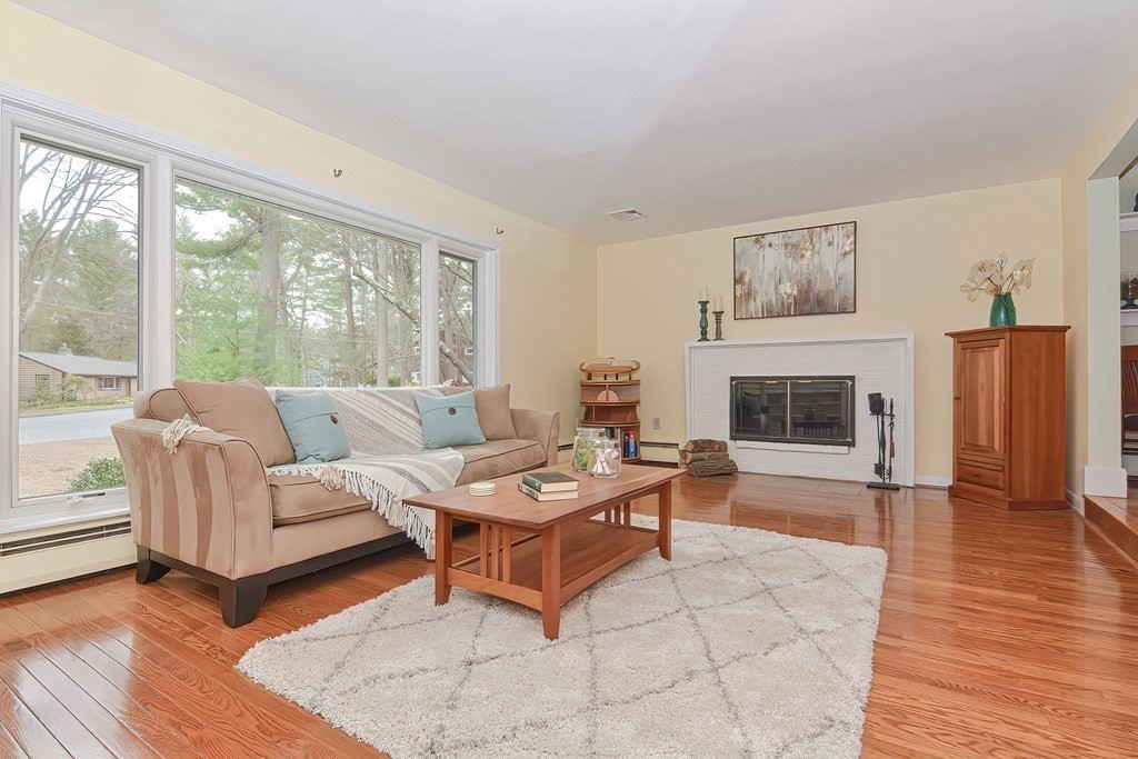 17 Agawam Road Acton, MA 01720 - Photo 4 of 28 Gallery Image 4