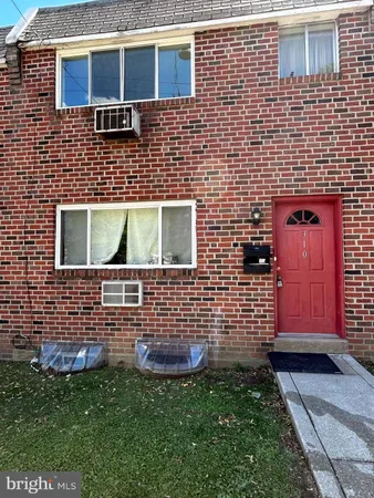 $1,675 | 310 Burmont Road, Drexel Hill, PA 19026