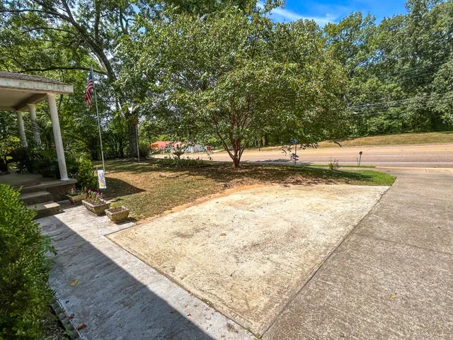 $172,000 | 29832 Broad Street, Bruceton, TN 38317