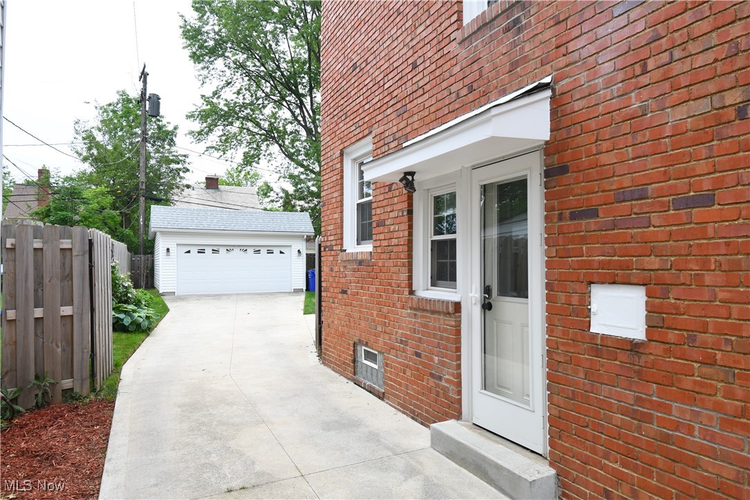 2482 Traymore Road Cleveland, OH 44118 - Photo 38 of 38