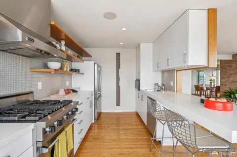 $1,650,000 | 333 Greenwich Street, Unit 3, San Francisco, CA 94133