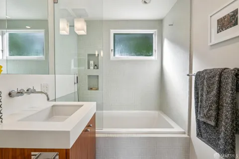 $1,650,000 | 333 Greenwich Street, Unit 3, San Francisco, CA 94133