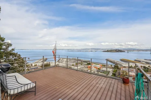 $1,650,000 | 333 Greenwich Street, Unit 3, San Francisco, CA 94133