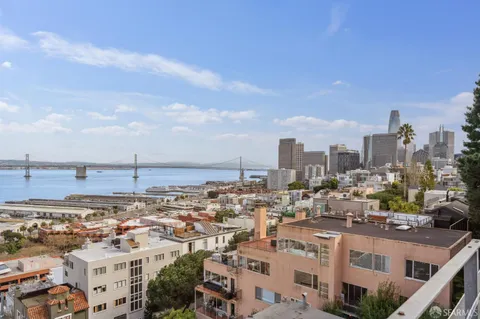 $1,650,000 | 333 Greenwich Street, Unit 3, San Francisco, CA 94133