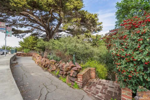 $1,650,000 | 333 Greenwich Street, Unit 3, San Francisco, CA 94133