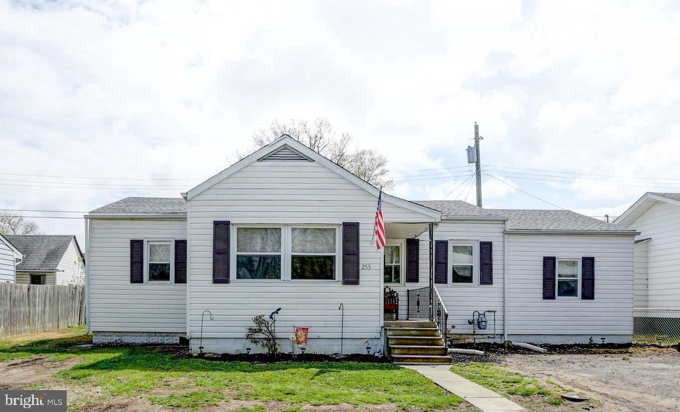 255 B Street Carneys Point, NJ 08069 - Photo 1 of 42